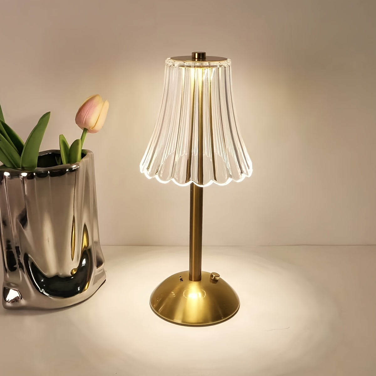 1pc Elegant Touch-Control Metal Table Lamp with USB Rechargeable Battery - Adjustable Ambient Lighting, Polished Brass Finish for Living Room, Bedroom, Study, Dining & Bar, Rechargeable Table Lamp
