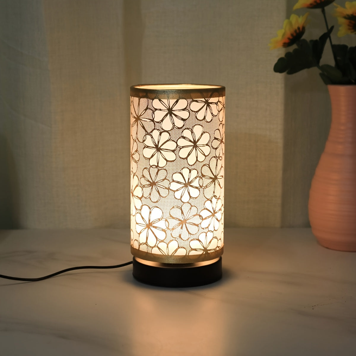 1pc Modern Minimalist USB-Powered Fabric Table Lamp - with Switch Warm Light, Suitable for Bedroom, Office, Bedside Table, Bookshelf & Living Room Decor, Soft Lighting Non-Harmful to Eyes, Ideal Gift for Family and Friends